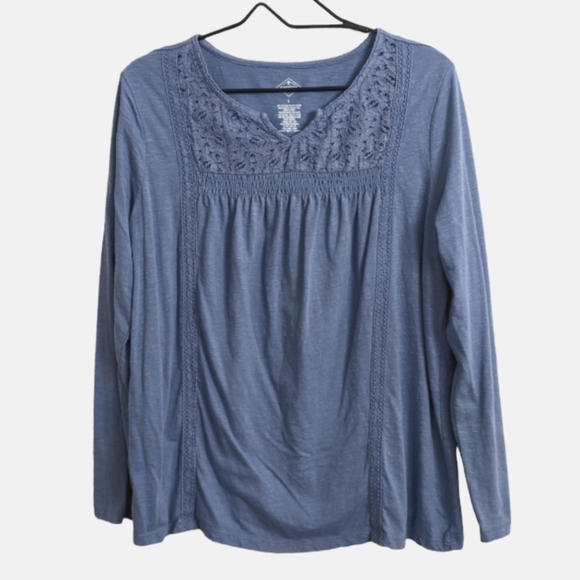 St. John's Bay women's blue long sleeve top blouse, lace at front, size Large - Picture 1 of 6